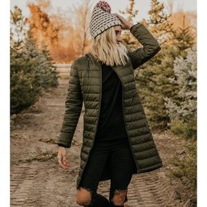 NWT Roolee Shivers Hooded Puffer Jacket - Olive